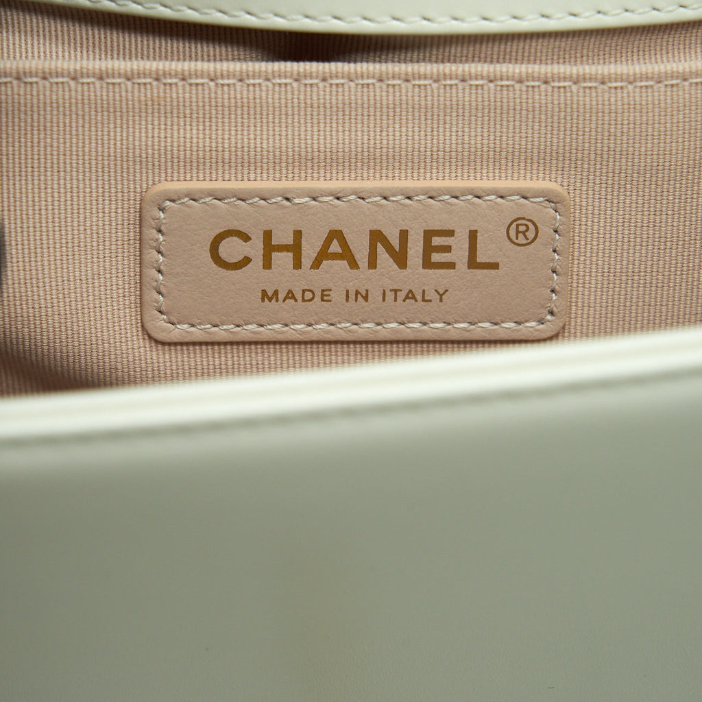 chanel-mini-boy-handbag-calfskin-white-ghw-microchip