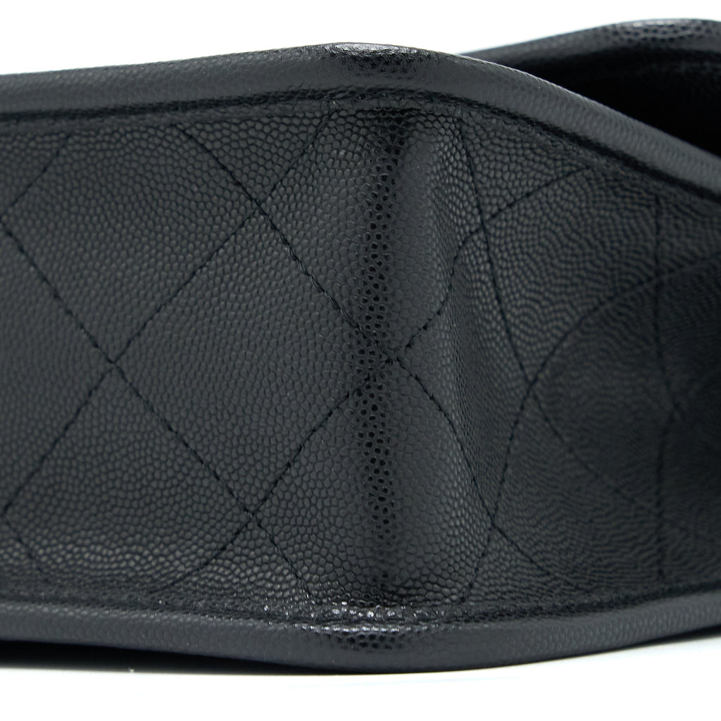 chanel-22k-top-handle-messenger-bag-caviar-black-brushed-ghw-microchip-1