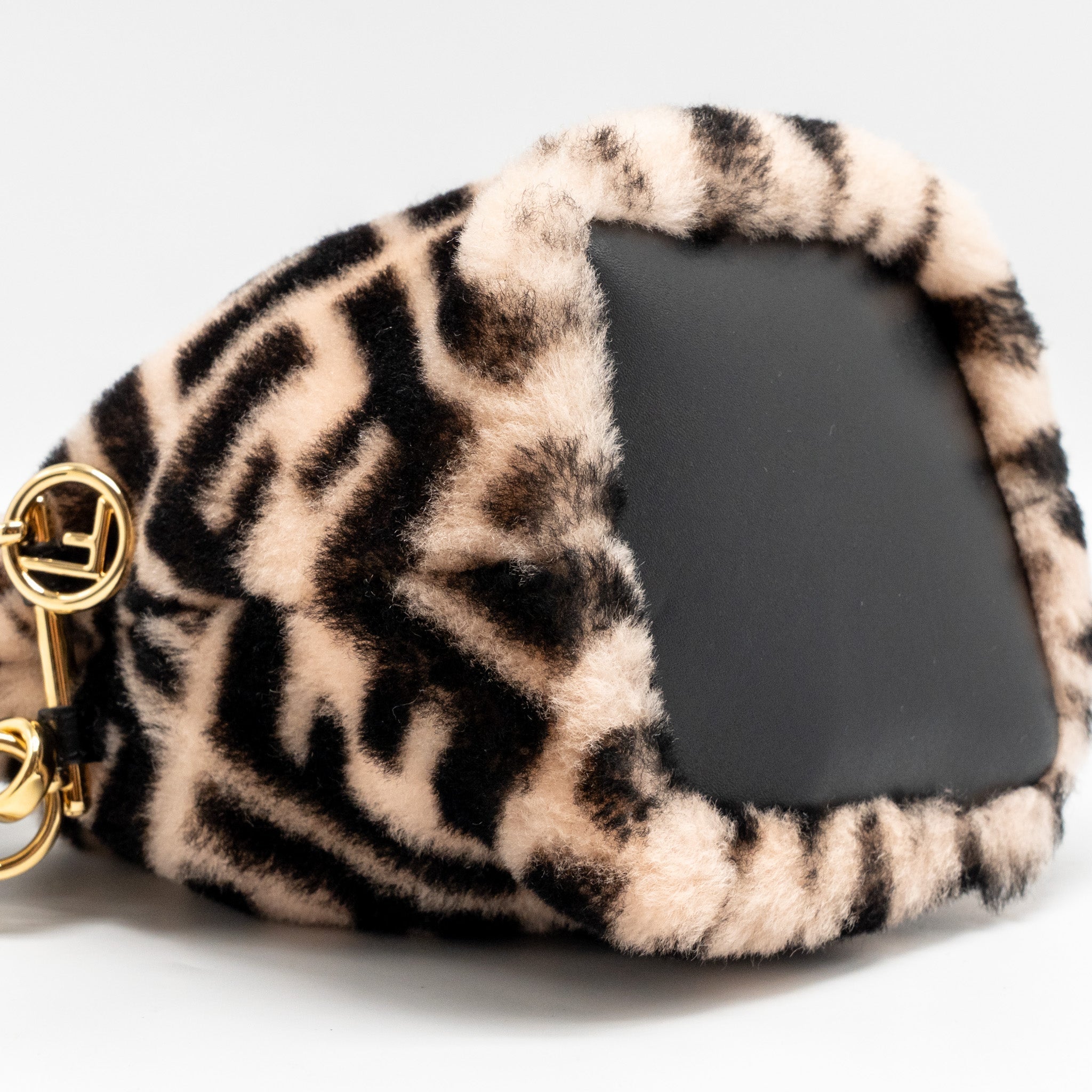 fendi-mini-mon-tresor-bucket