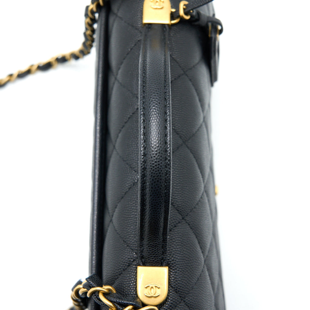 chanel-22k-top-handle-messenger-bag-caviar-black-brushed-ghw-microchip-1