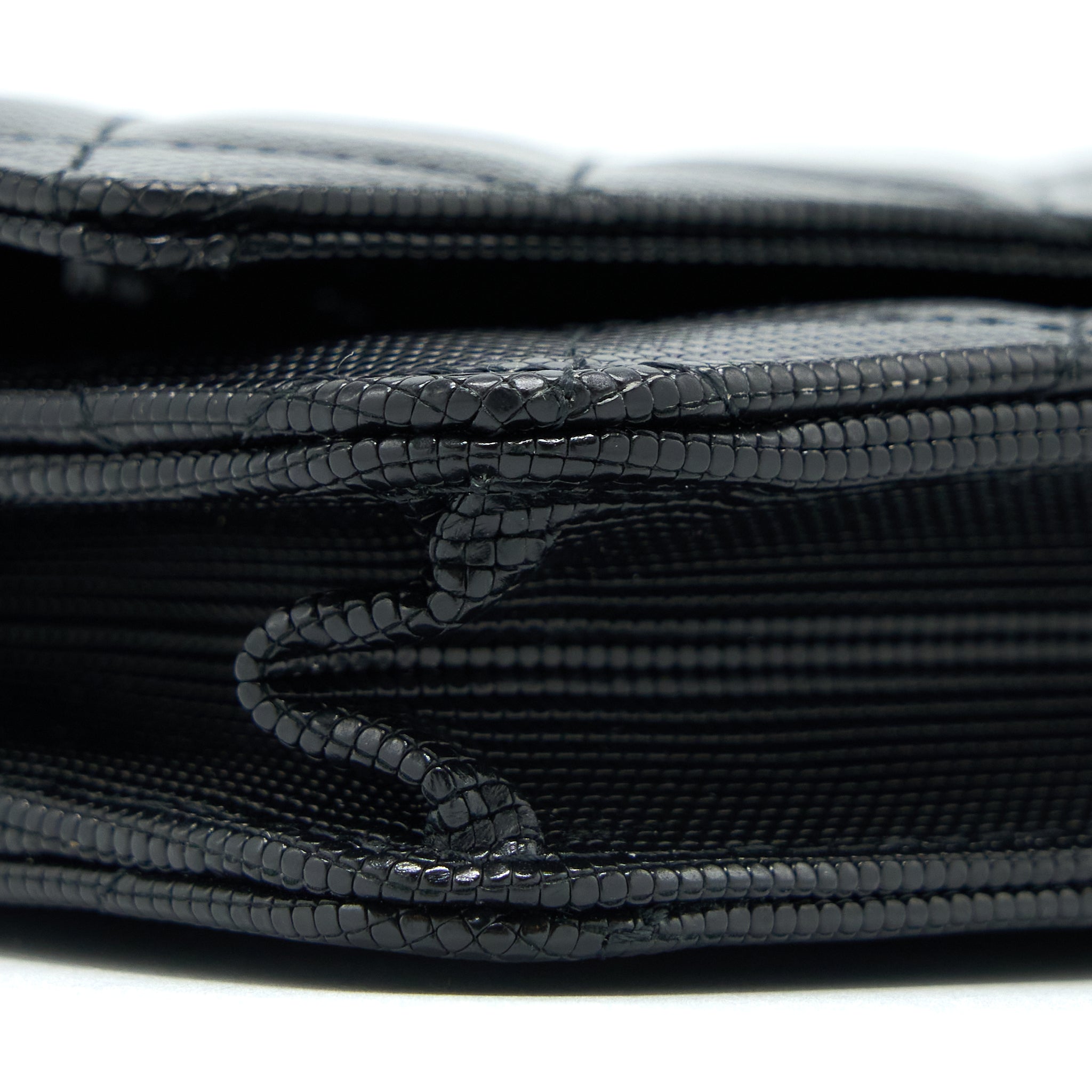 chanel-limited-wallet-on-chain-calfskin-black-ghw-1