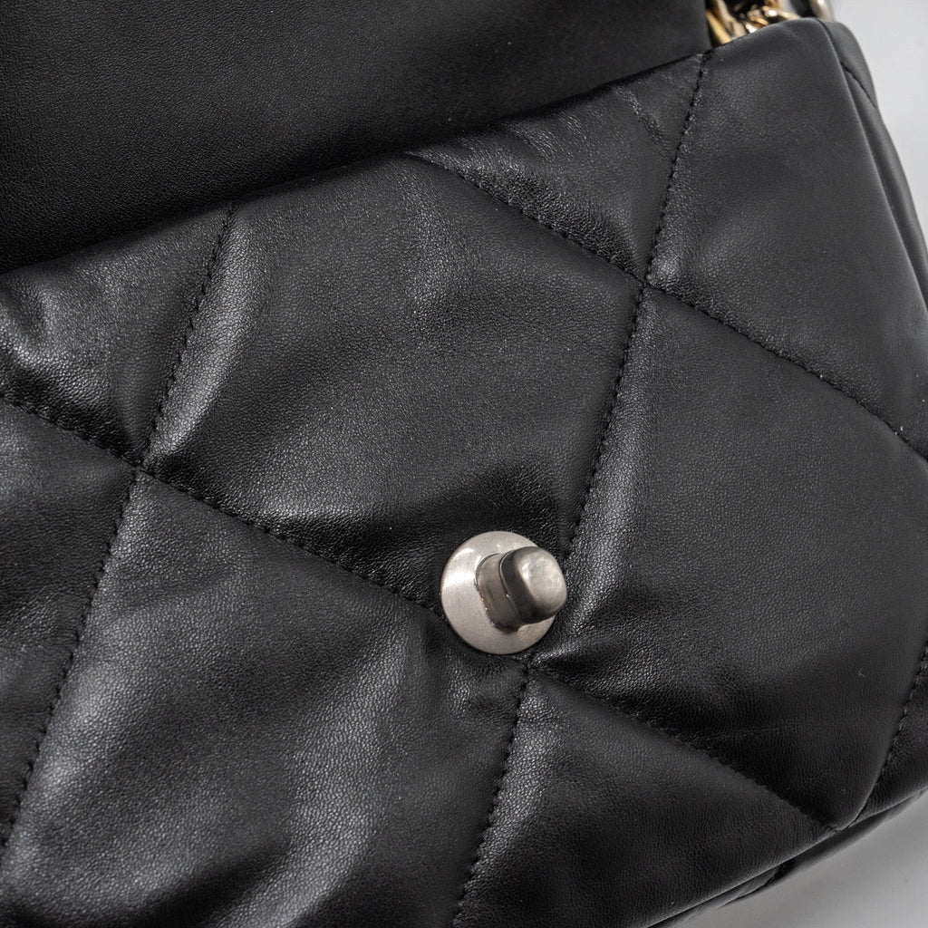 chanel-small-19-bag-lambskin-black-multicolour-hardwaremicrochip