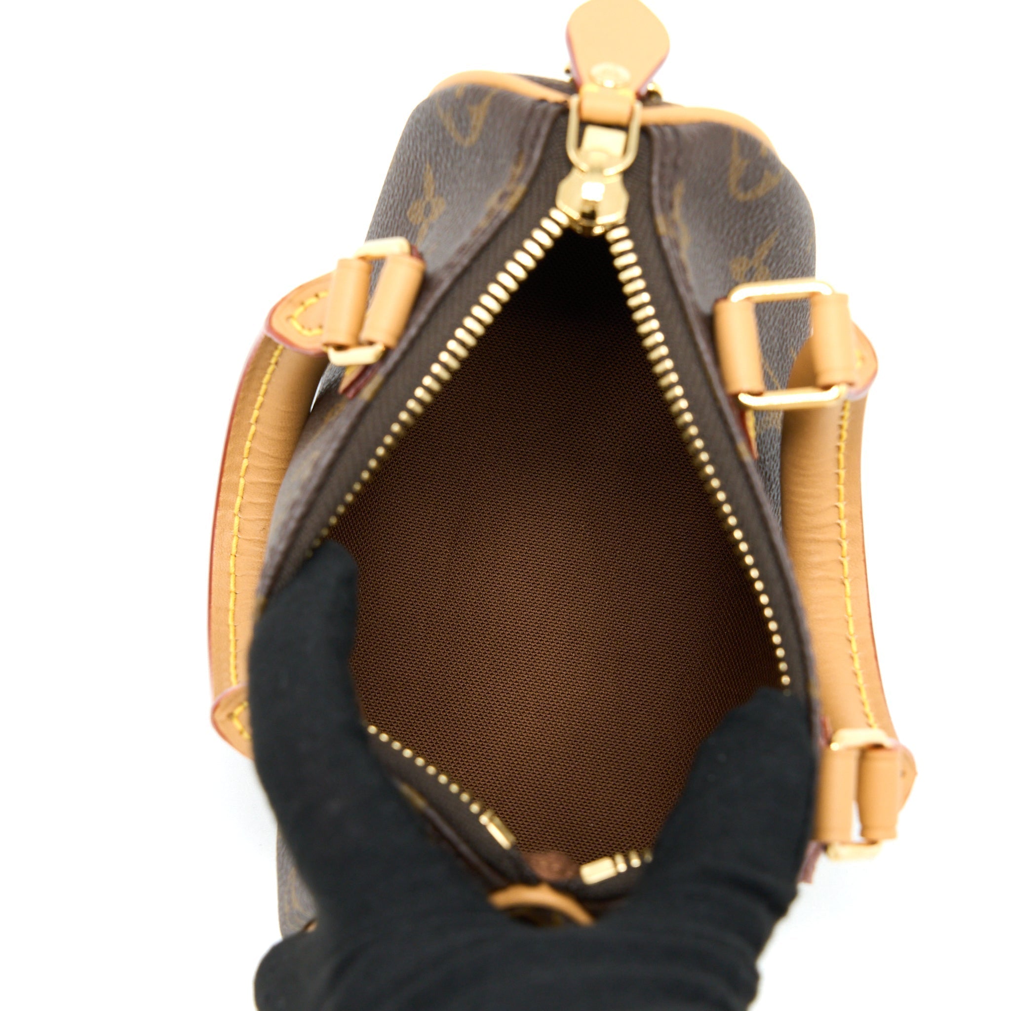 louis-vuitton-nano-speedy-monogram-canvas-ghwnew-version