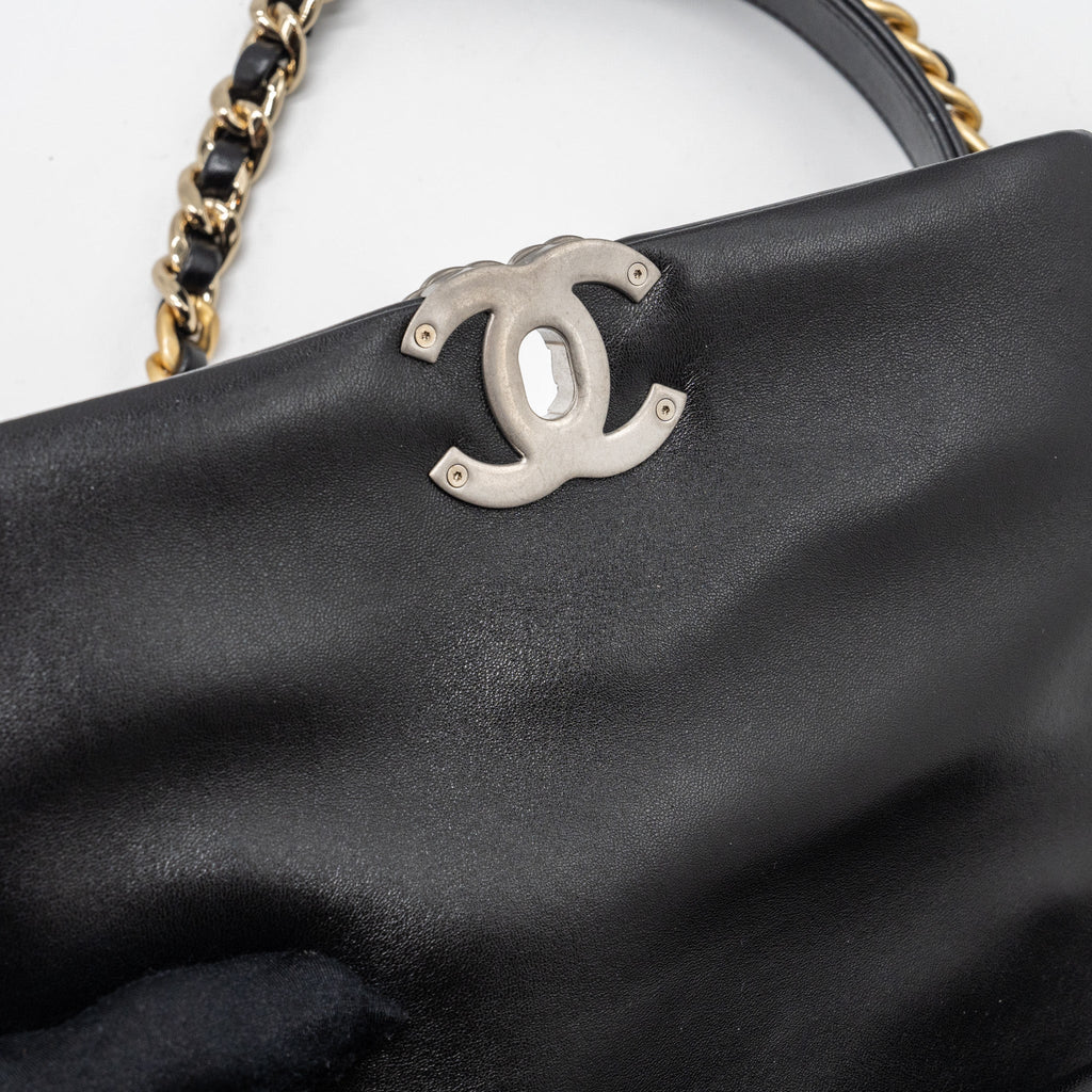 chanel-small-19-bag-lambskin-black-multicolour-hardwaremicrochip