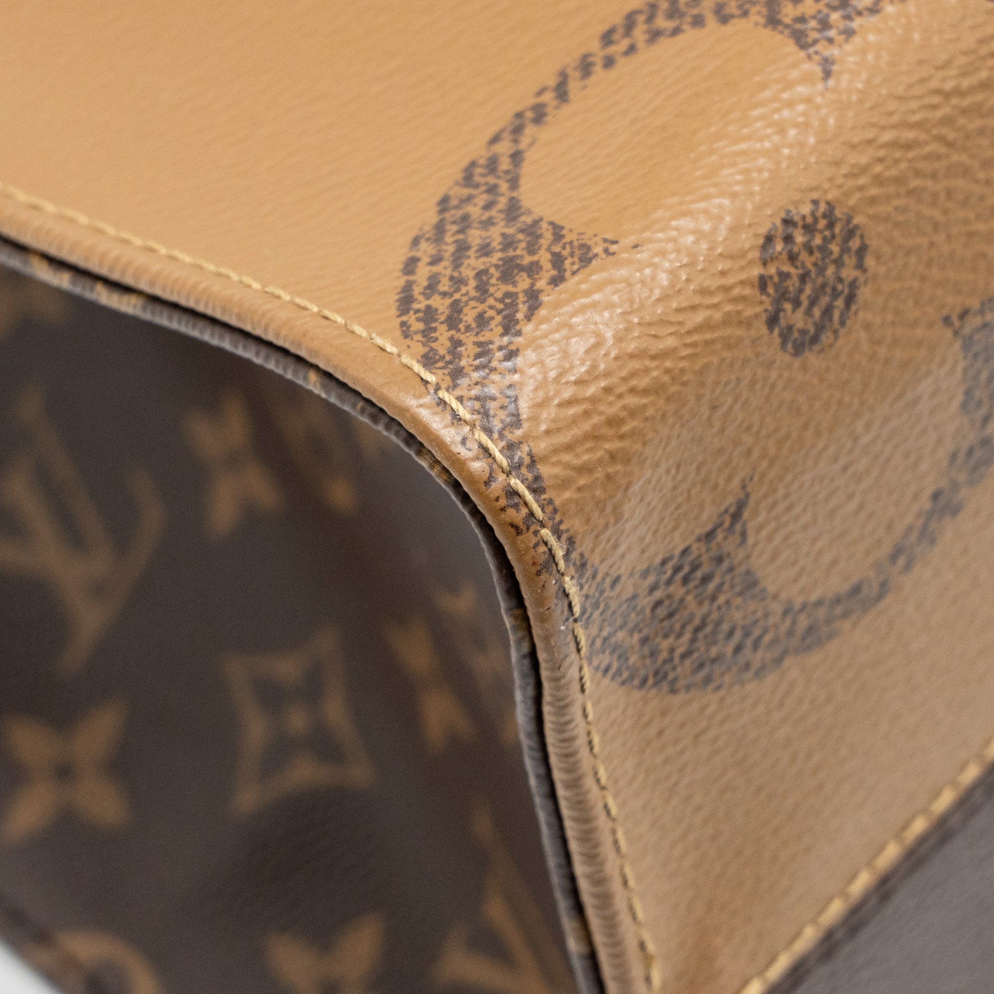 louis-vuitton-onthego-mm-monogram-monogram-reverse-canvas-ghw-copy-1