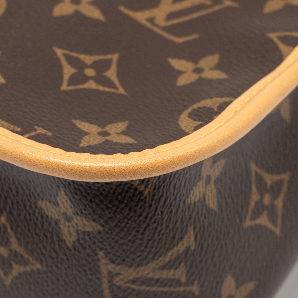 louis-vuitton-diane-bag-monogram-canvas-ghw-1