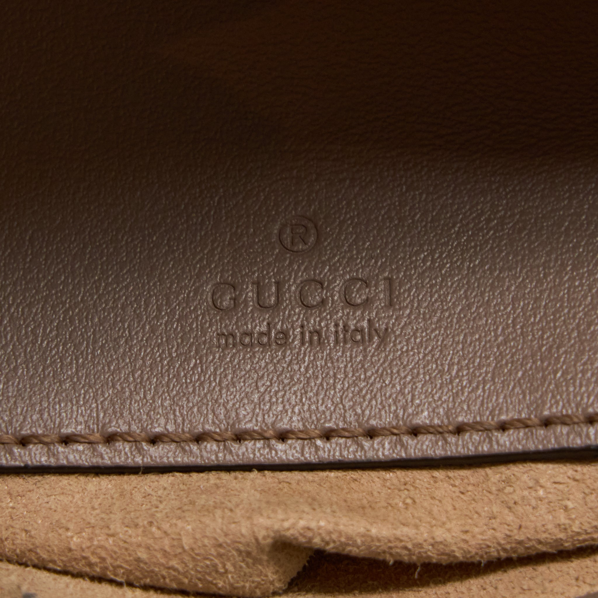 gucci-gg-marmont-mini-bucket-dark-beige-ghw
