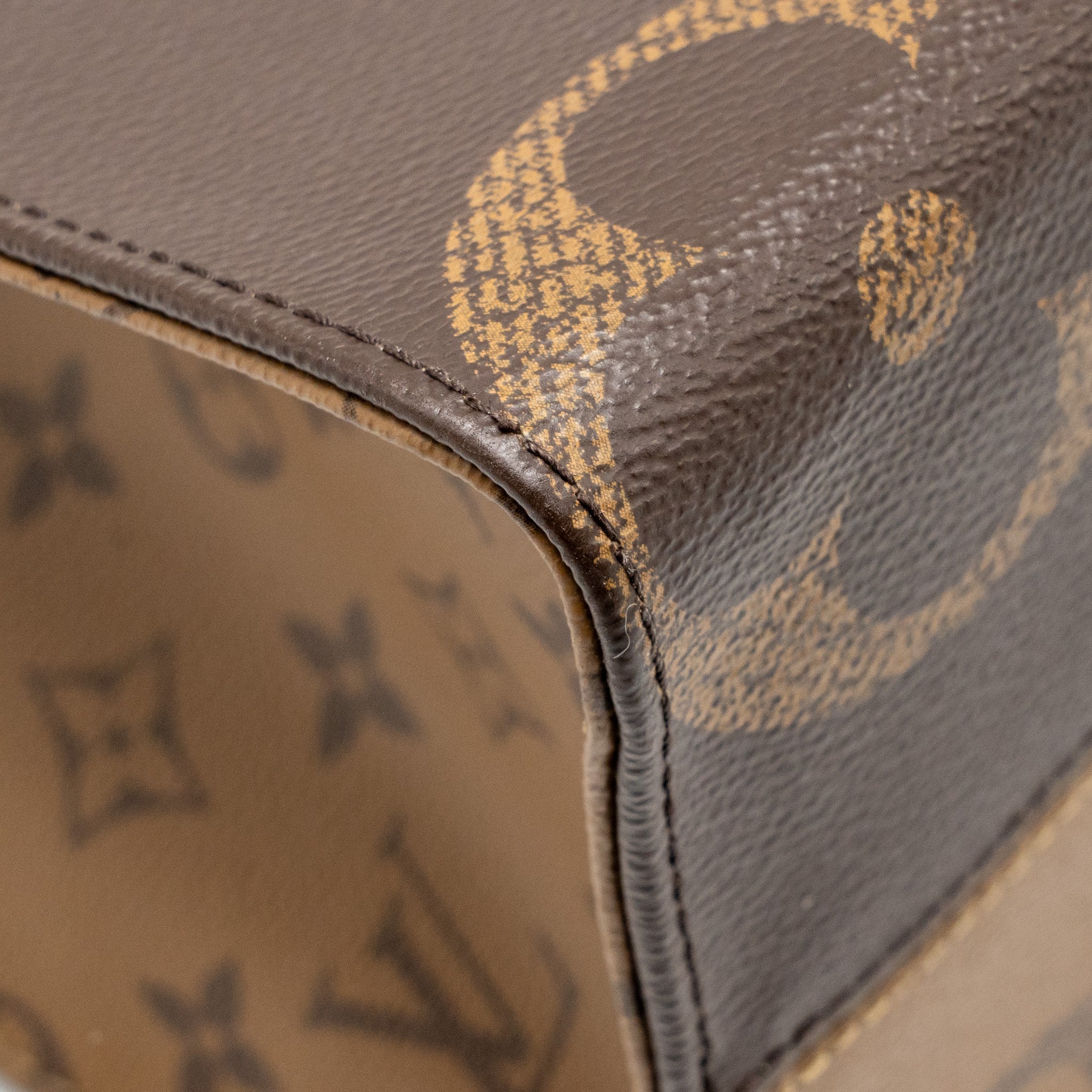 louis-vuitton-onthego-mm-monogram-monogram-reverse-canvas-ghw-copy-1