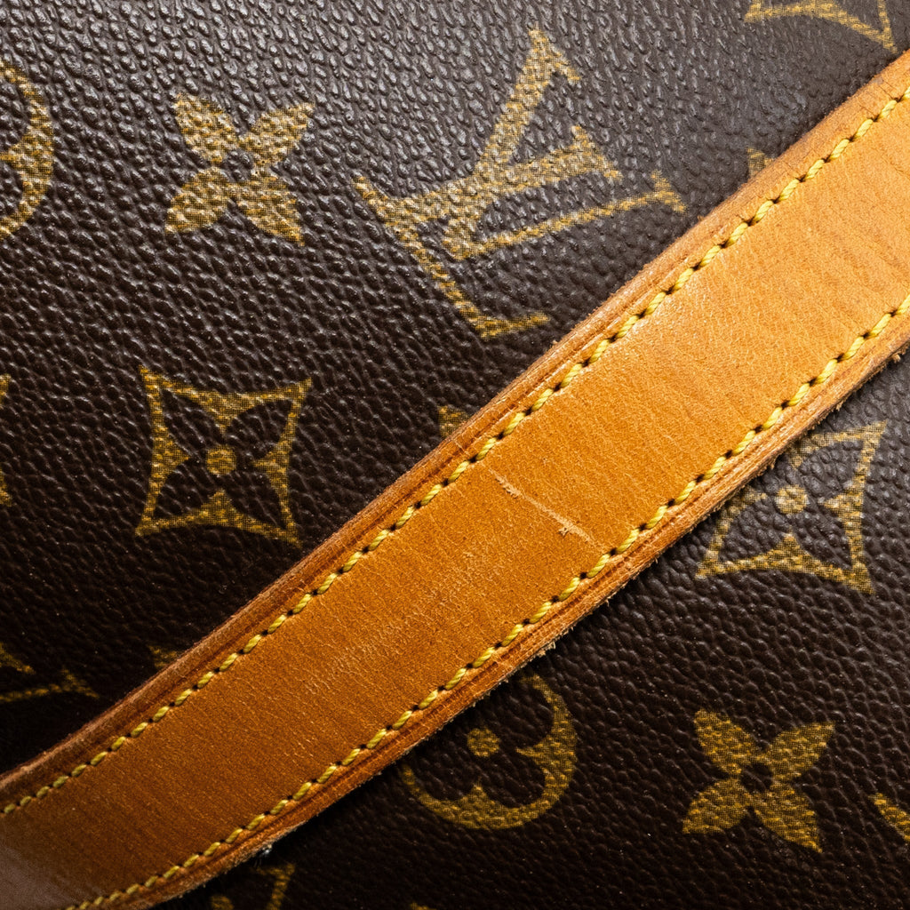 louis-vuitton-vintage-zipper-travel-bag-monogram-canvas-ghw