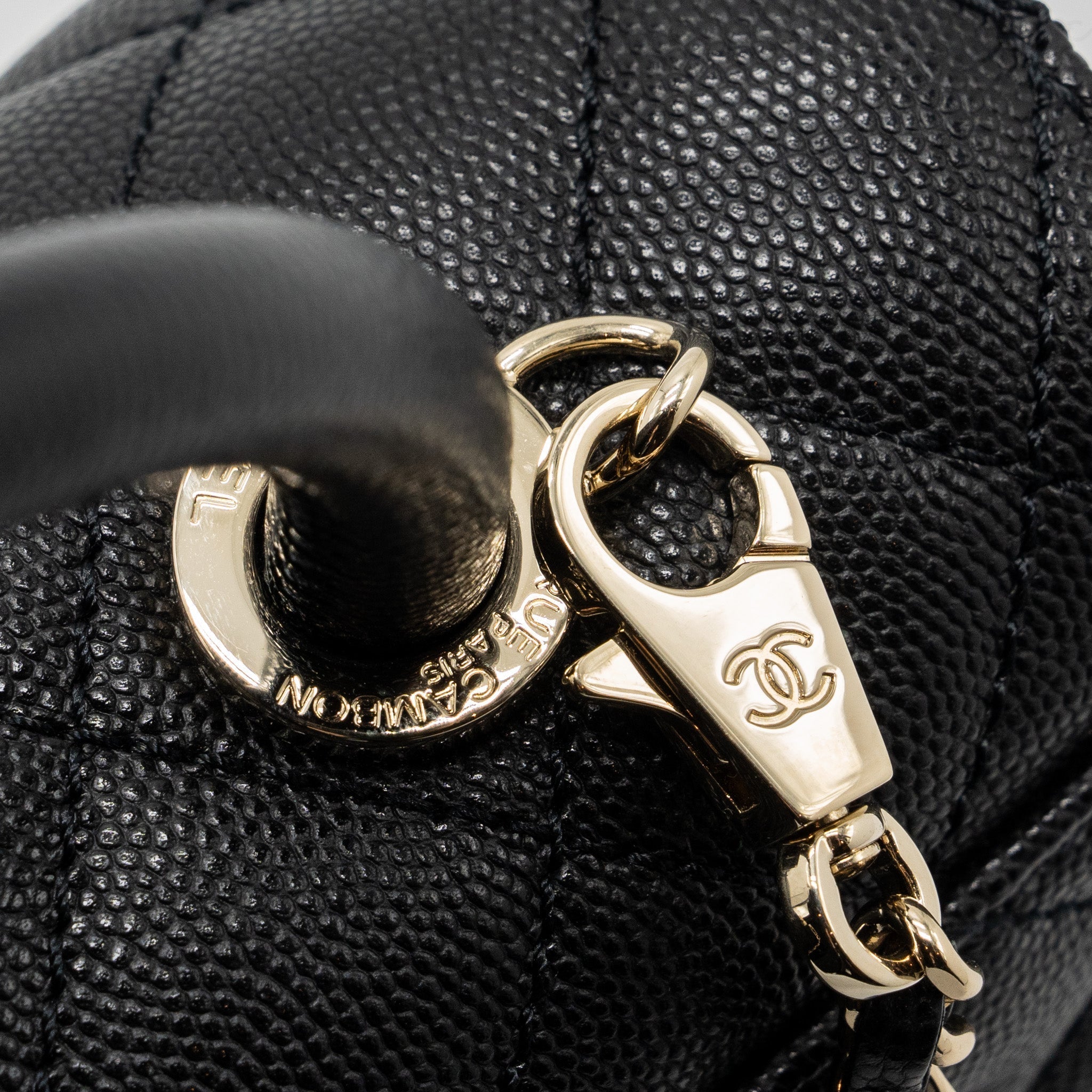 chanel-small-coco-handle-caviar-black-lghw-microchip-10