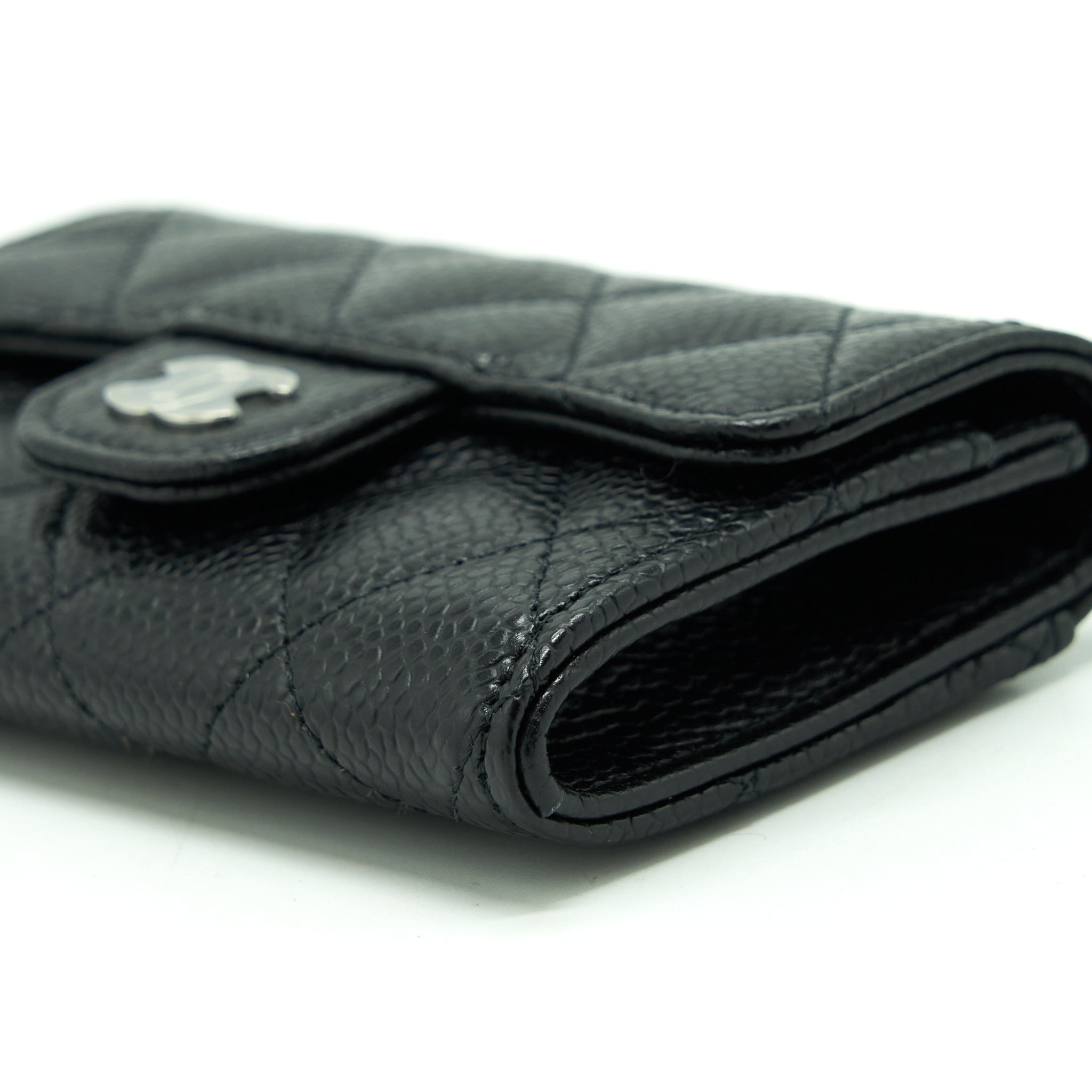 chanel-classic-flap-card-holder-caviar-black-shw