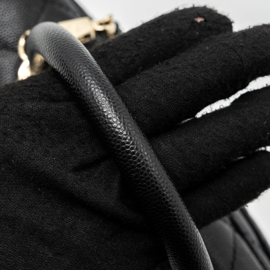 chanel-small-coco-handle-caviar-black-lghw-microchip-10