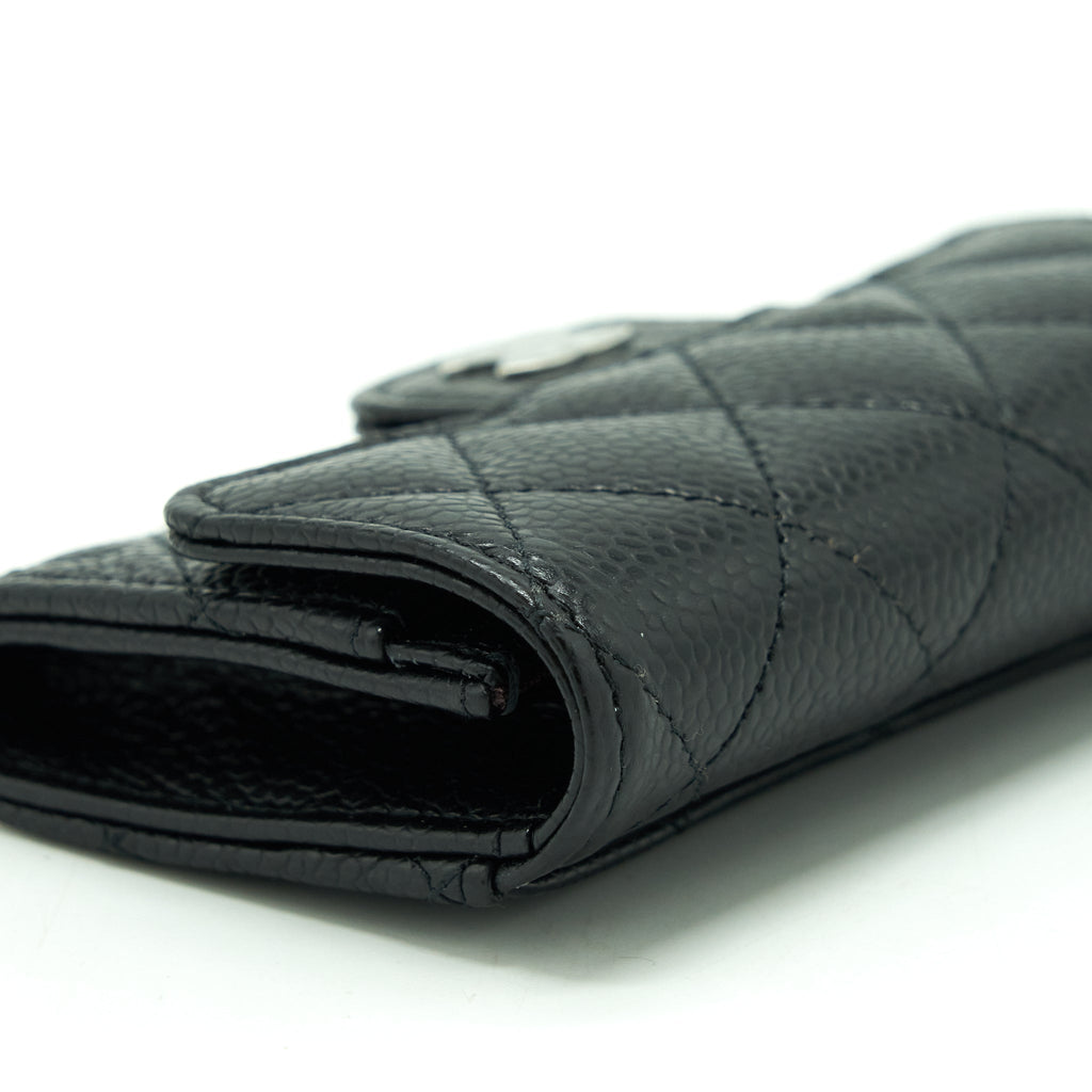chanel-classic-flap-card-holder-caviar-black-shw