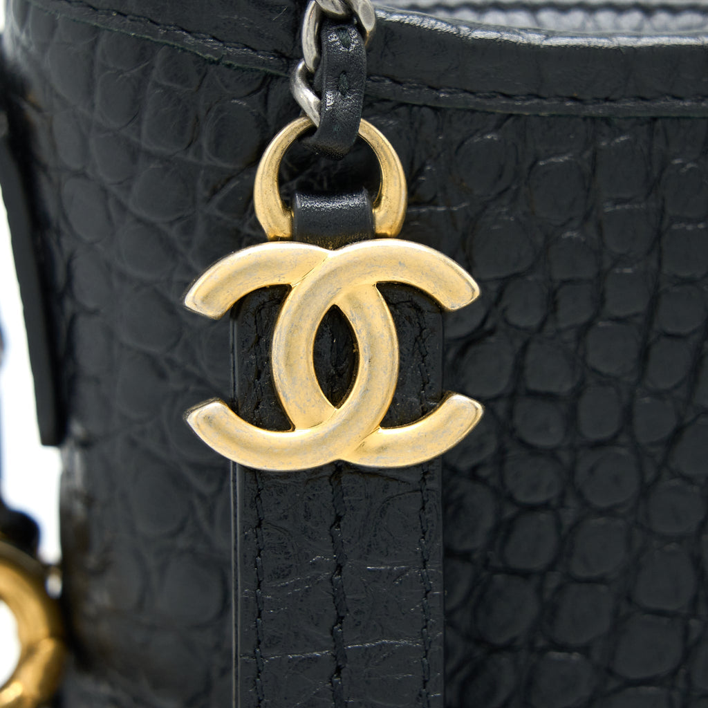 chanel-large-gabrielle-hobo-bag-croc-embossed-calfskin-with-logo-strap-black-multicolour-hardware