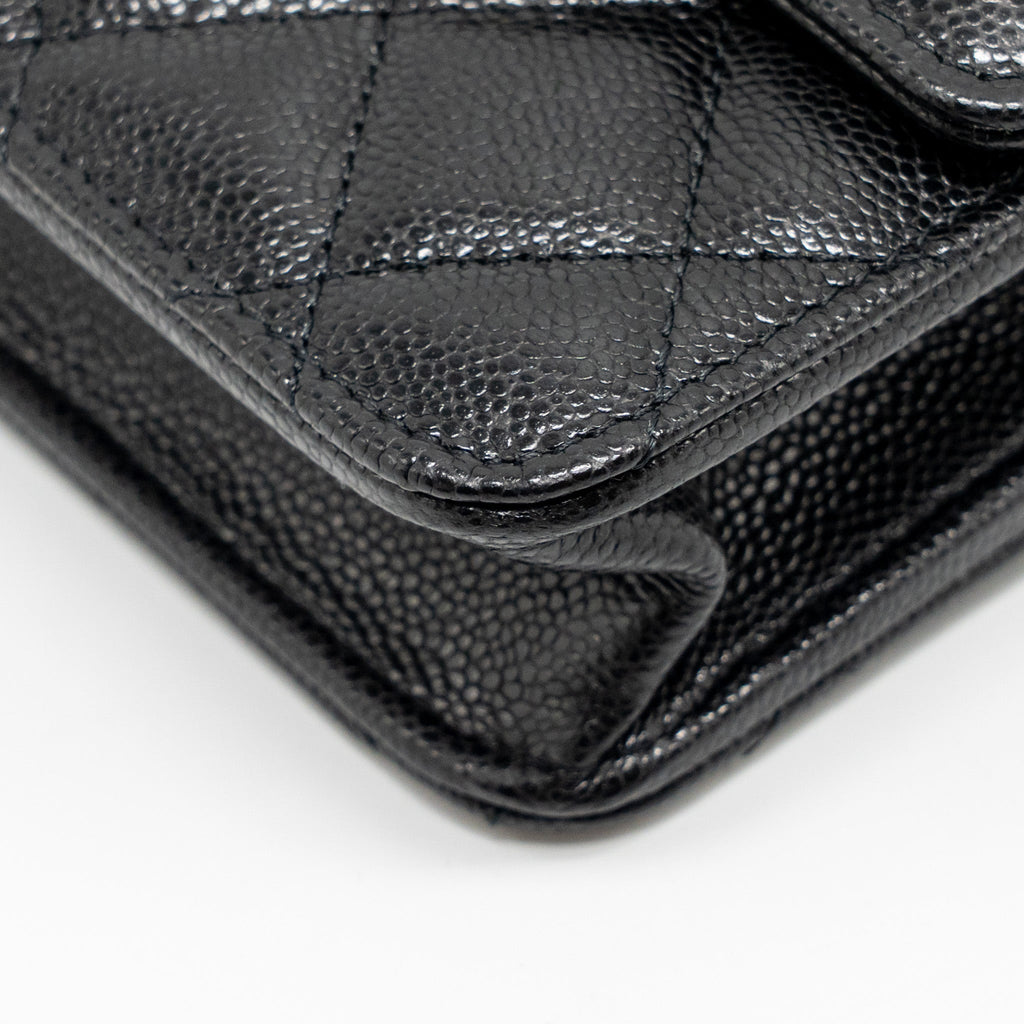 chanel-square-wallet-on-chain-caviar-black-lghw-microchip