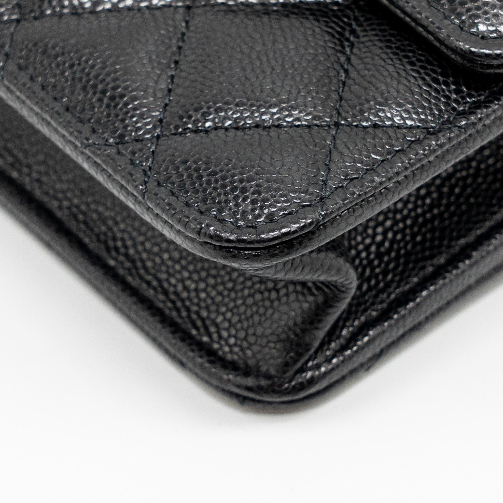 chanel-square-wallet-on-chain-caviar-black-lghw-microchip