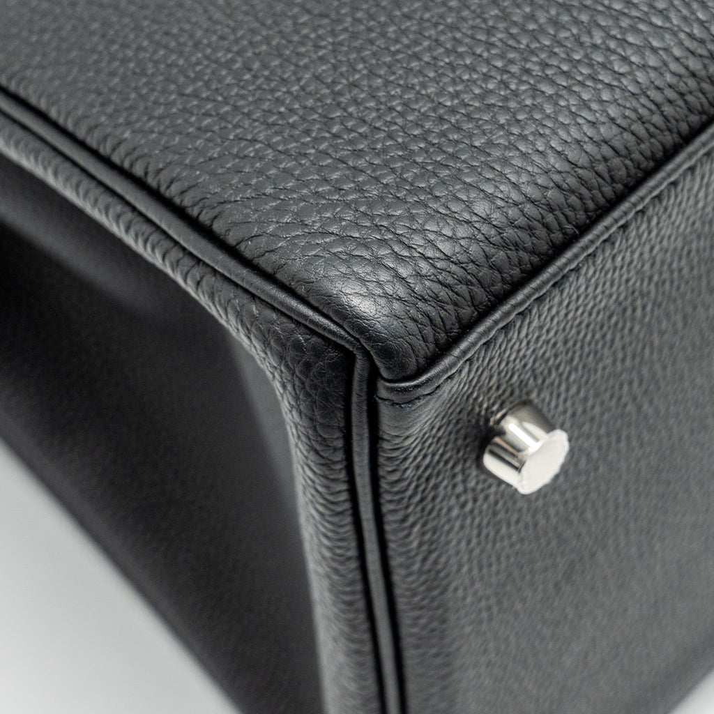 hermes-kelly-maxi-42-togo-black-shw-stamp-w