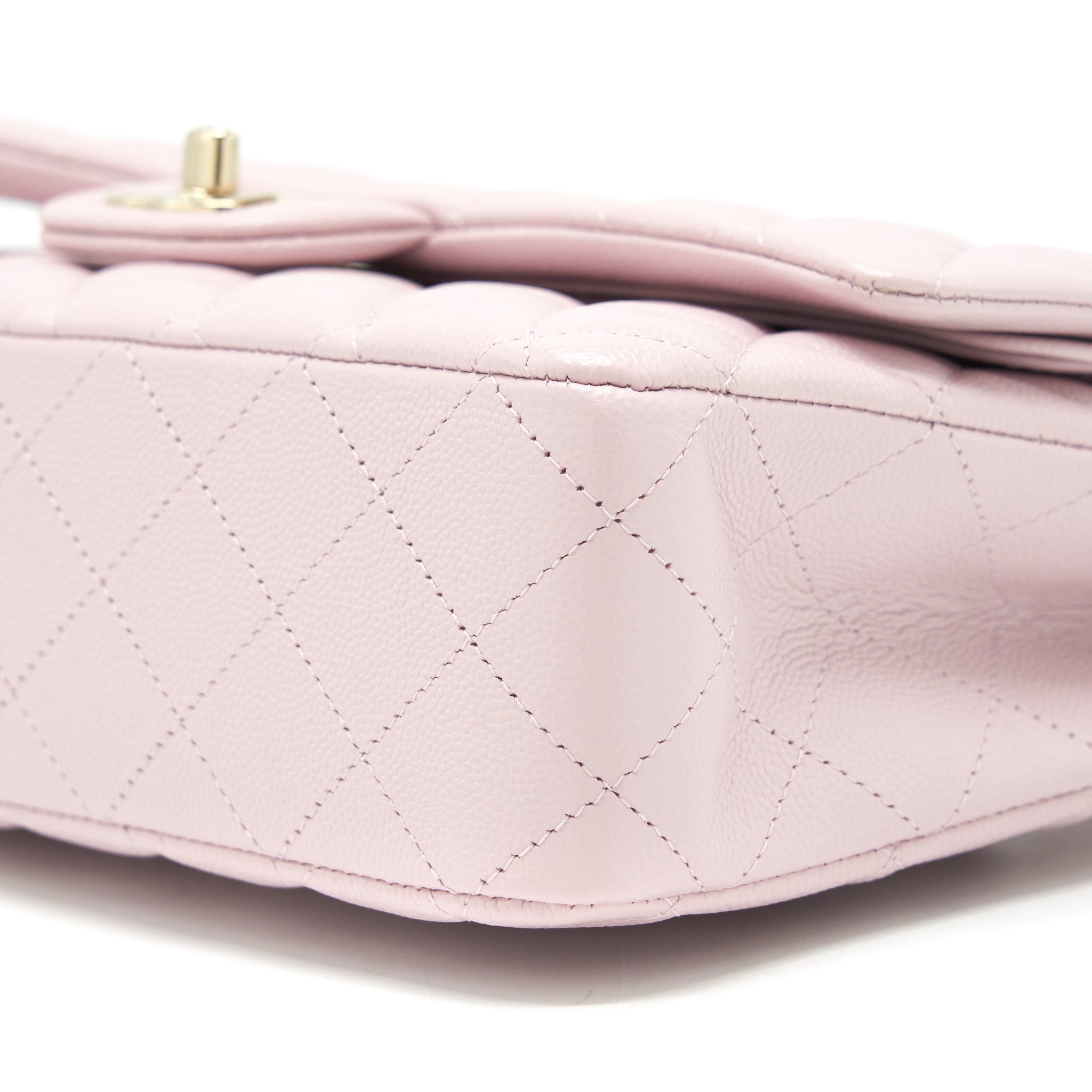 chanel-medium-classic-double-flap-bag-21s-caviar-light-pink-lghw