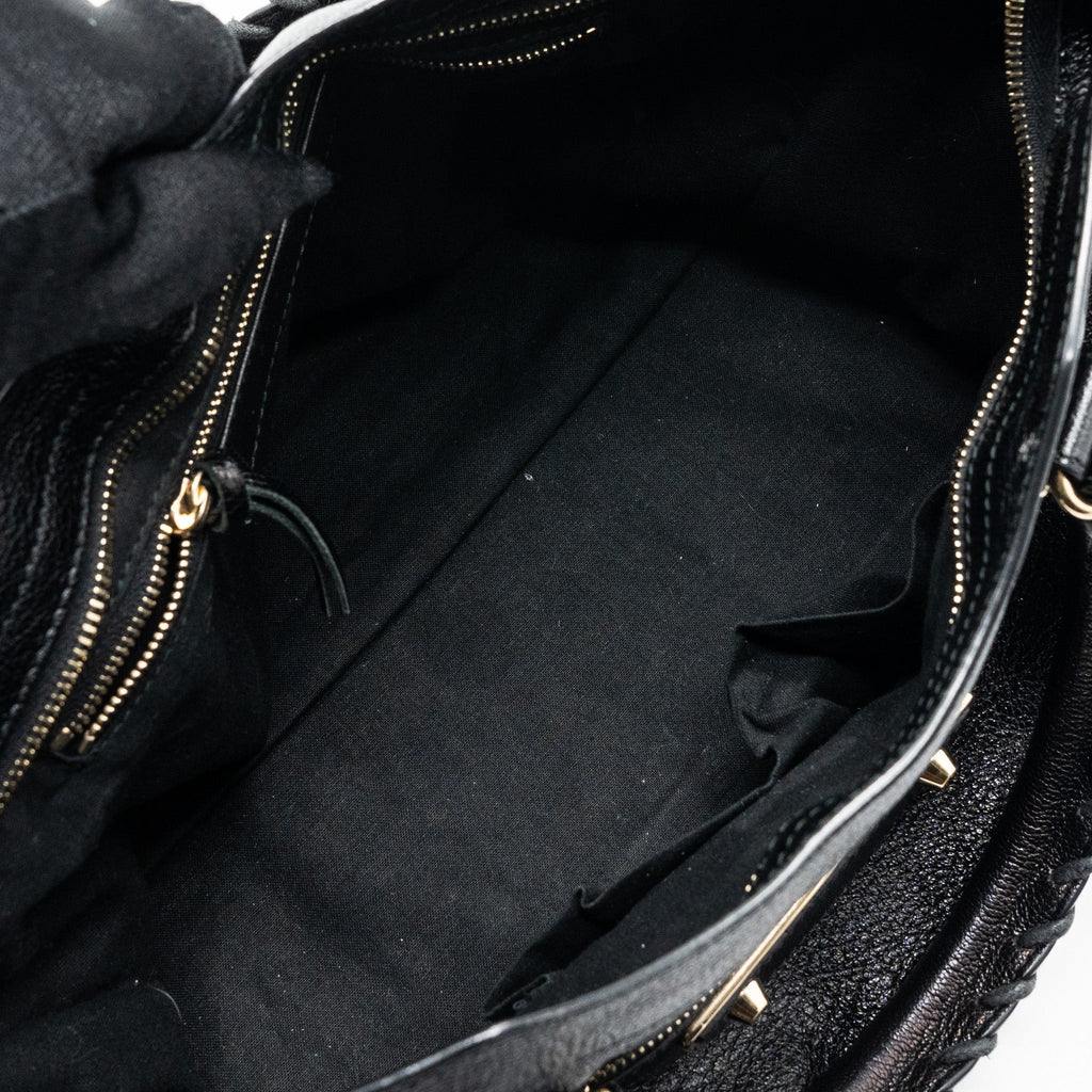 balenciaga-classic-city-bag-leather-black-ghw