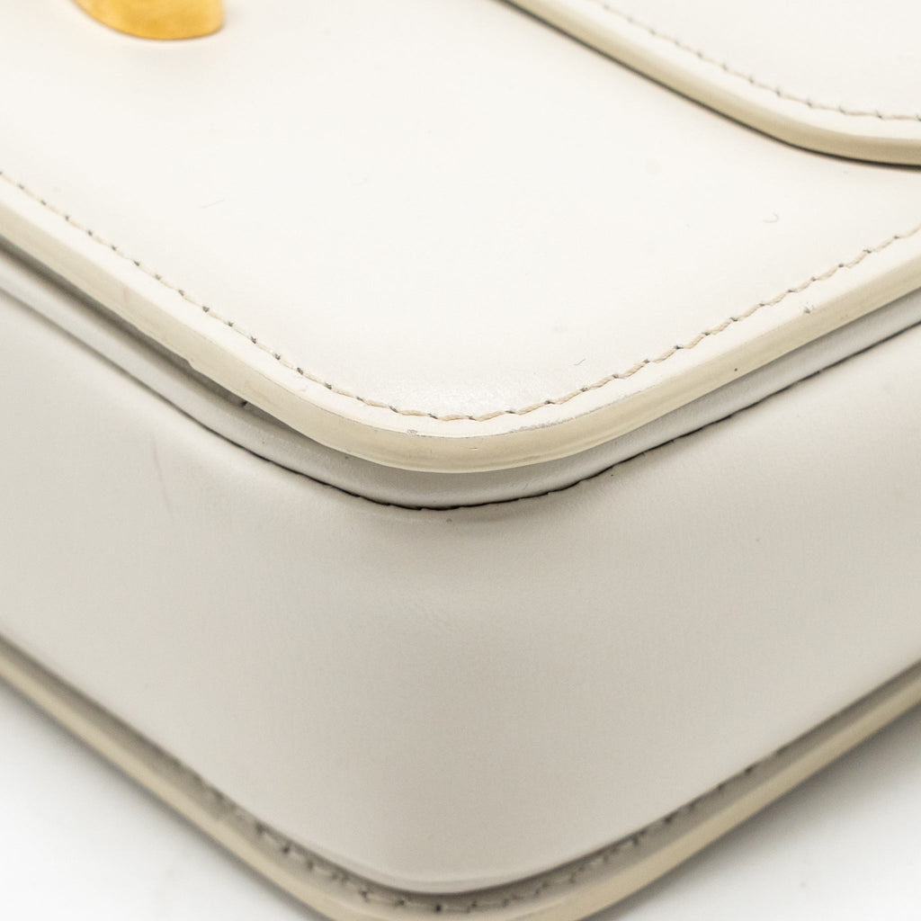 celine-teen-triomphe-bag-calfskin-white-ivory-ghw