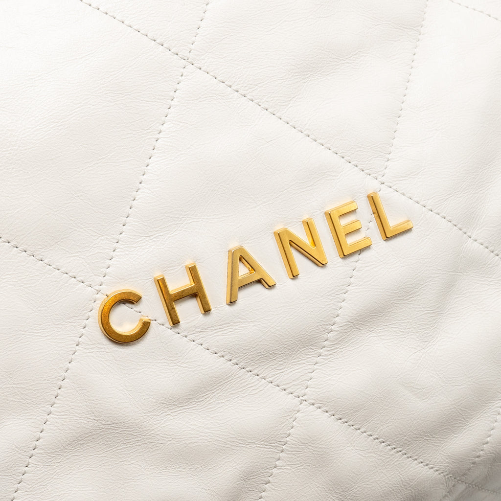 chanel-large-22-bag-shiny-calfskin-white-ghwmicrochip