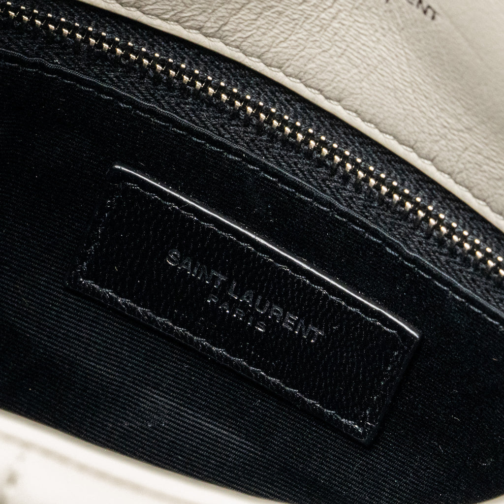 saint-laurent-small-loulou-puffer-shoulder-bag-lambskin-blanc-vintage-ruthenium-hardware