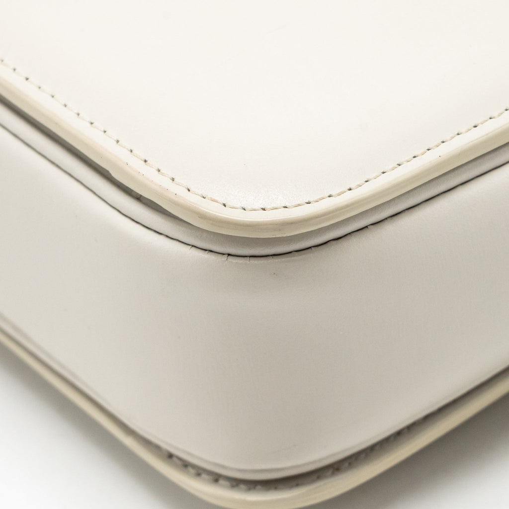 celine-teen-triomphe-bag-calfskin-white-ivory-ghw