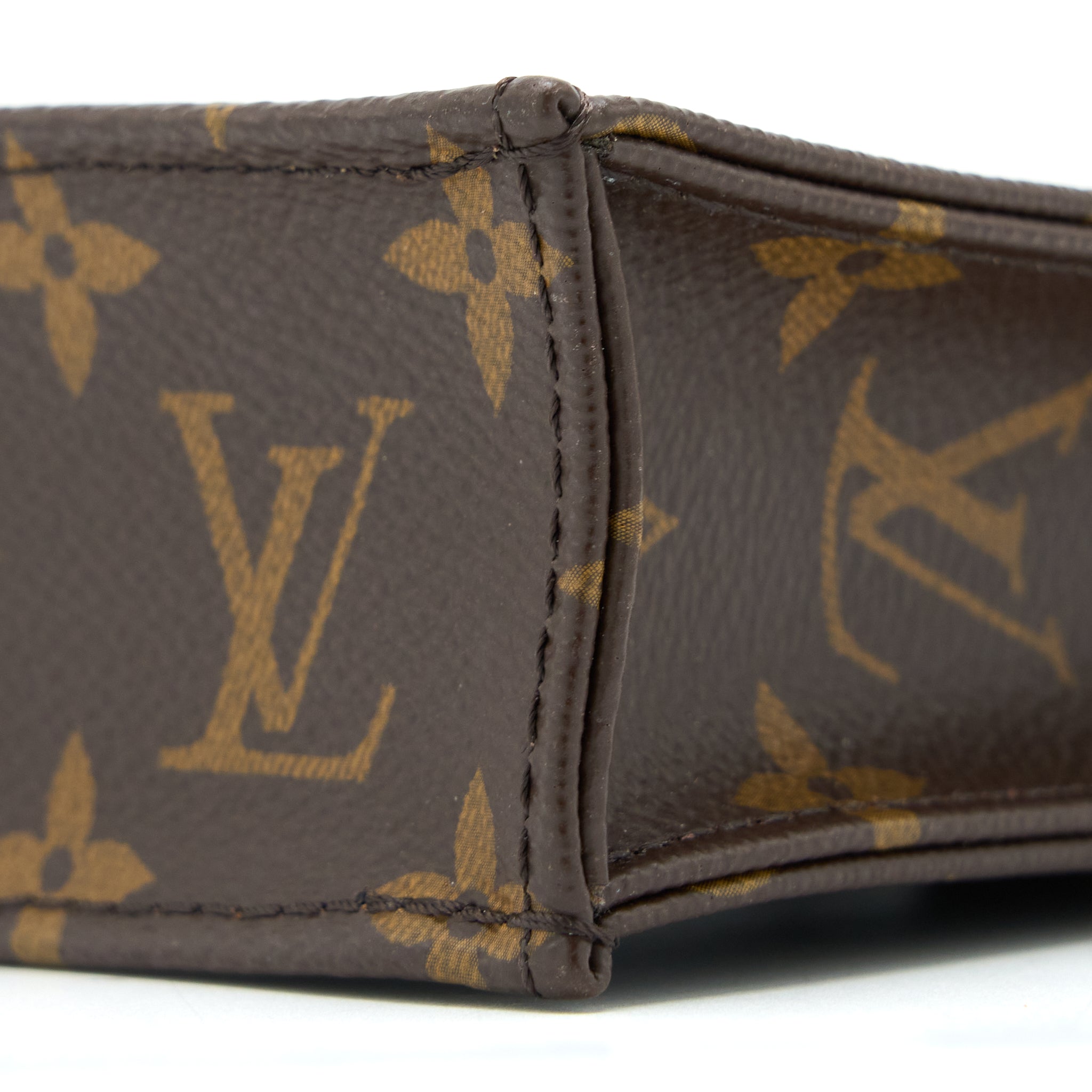 louis-vuitton-petit-sac-plat-monogram-canvas-ghw-6