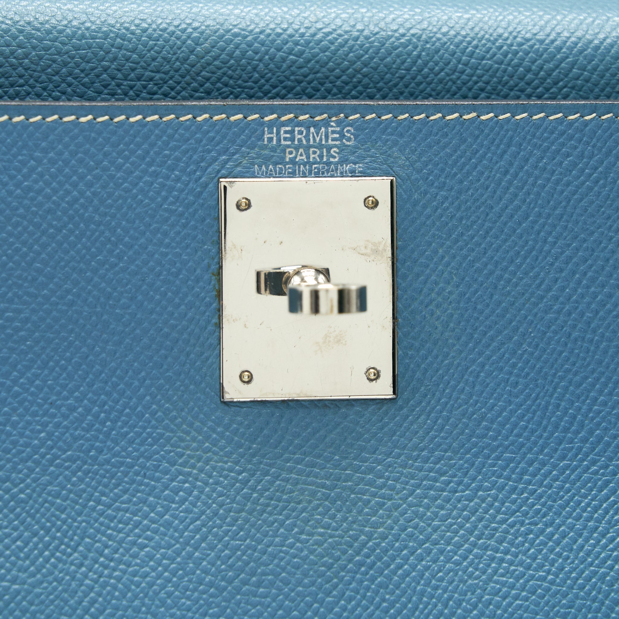 hermes-vintage-kelly-28-blue-jean-epsom-in-shw-stamp-b-in-square