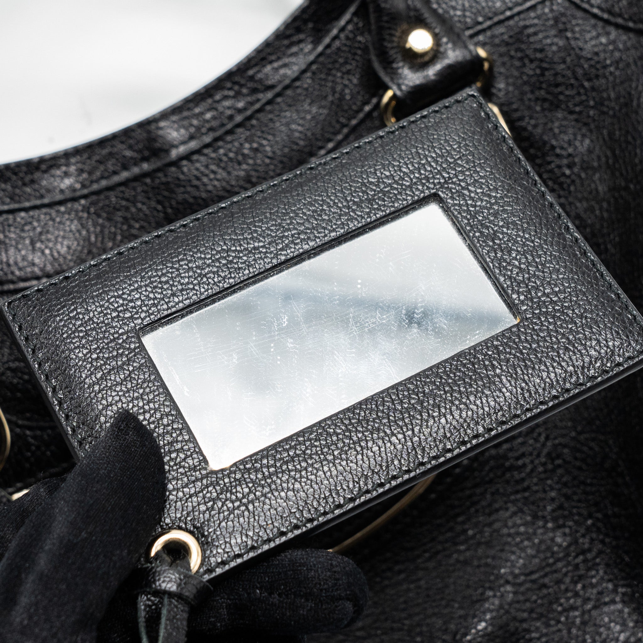 balenciaga-classic-city-bag-leather-black-ghw