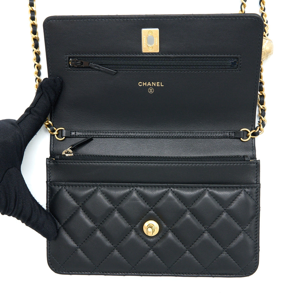 chanel-pearl-crush-wallet-on-chain-lambskin-brushed-ghw-microchip