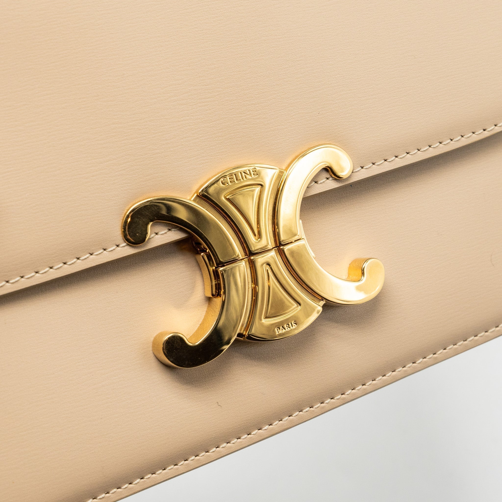 celine-teen-triomphe-bag-calfskin-light-beige-ghw