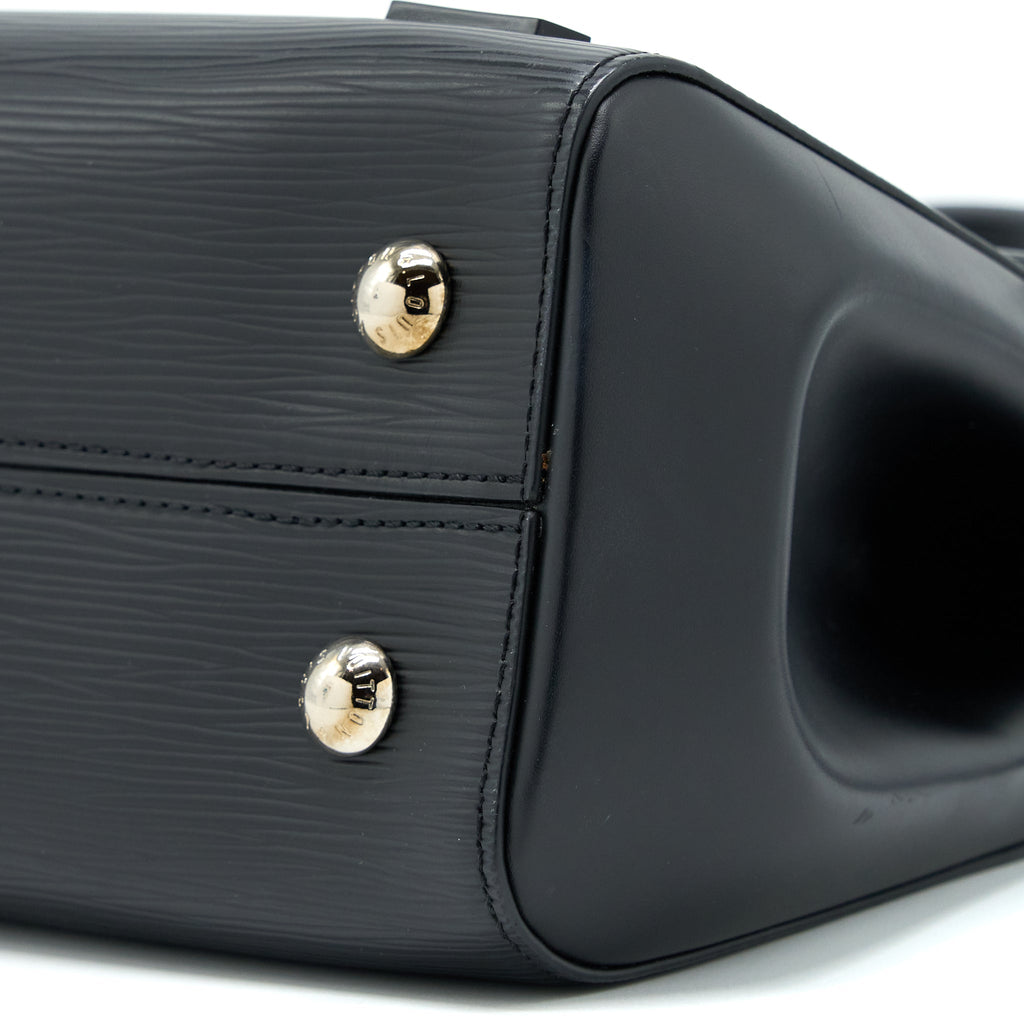 louis-vuitton-cluny-mm-epi-black-shw
