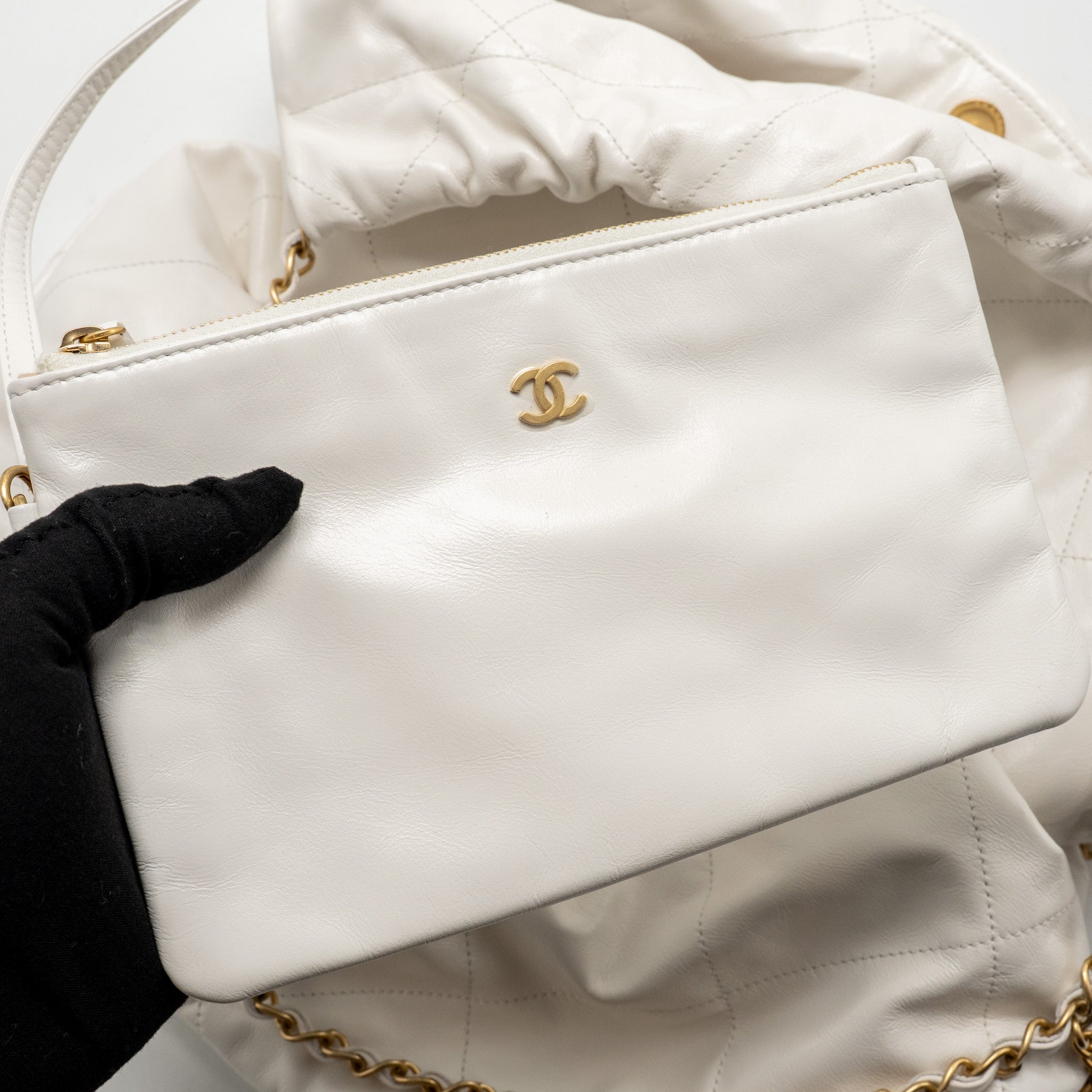 chanel-large-22-bag-shiny-calfskin-white-ghwmicrochip