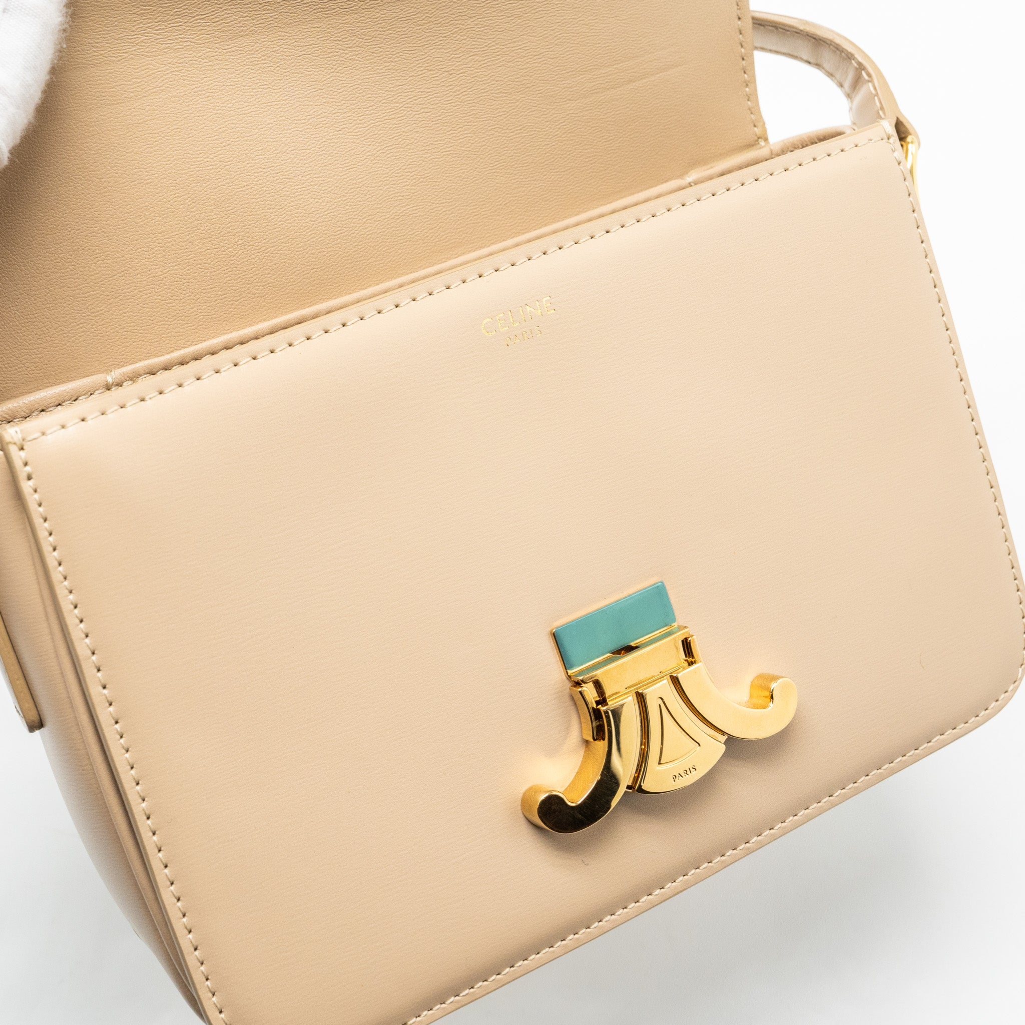 celine-teen-triomphe-bag-calfskin-light-beige-ghw