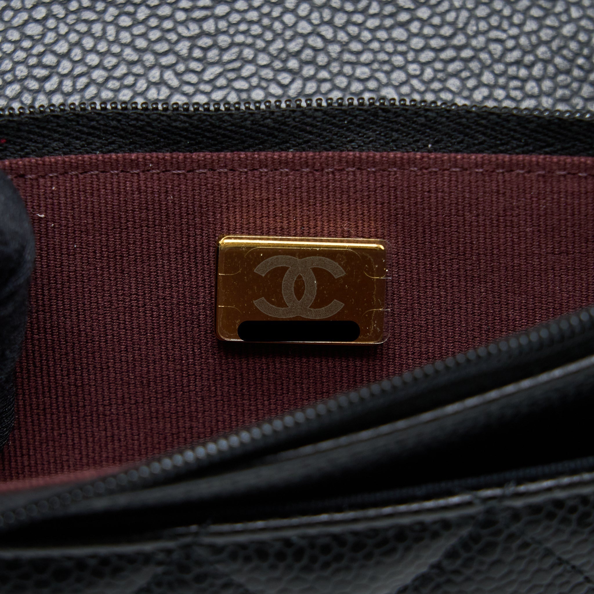 chanel-classic-wallet-on-chain-caviar-black-ghw-microchip-10
