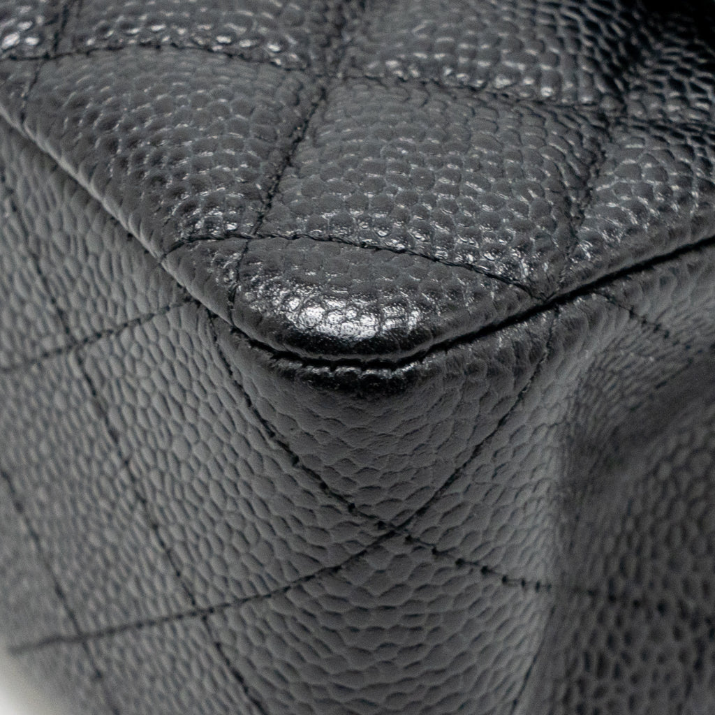 chanel-medium-classic-double-flap-bag-caviar-black-ghw-38