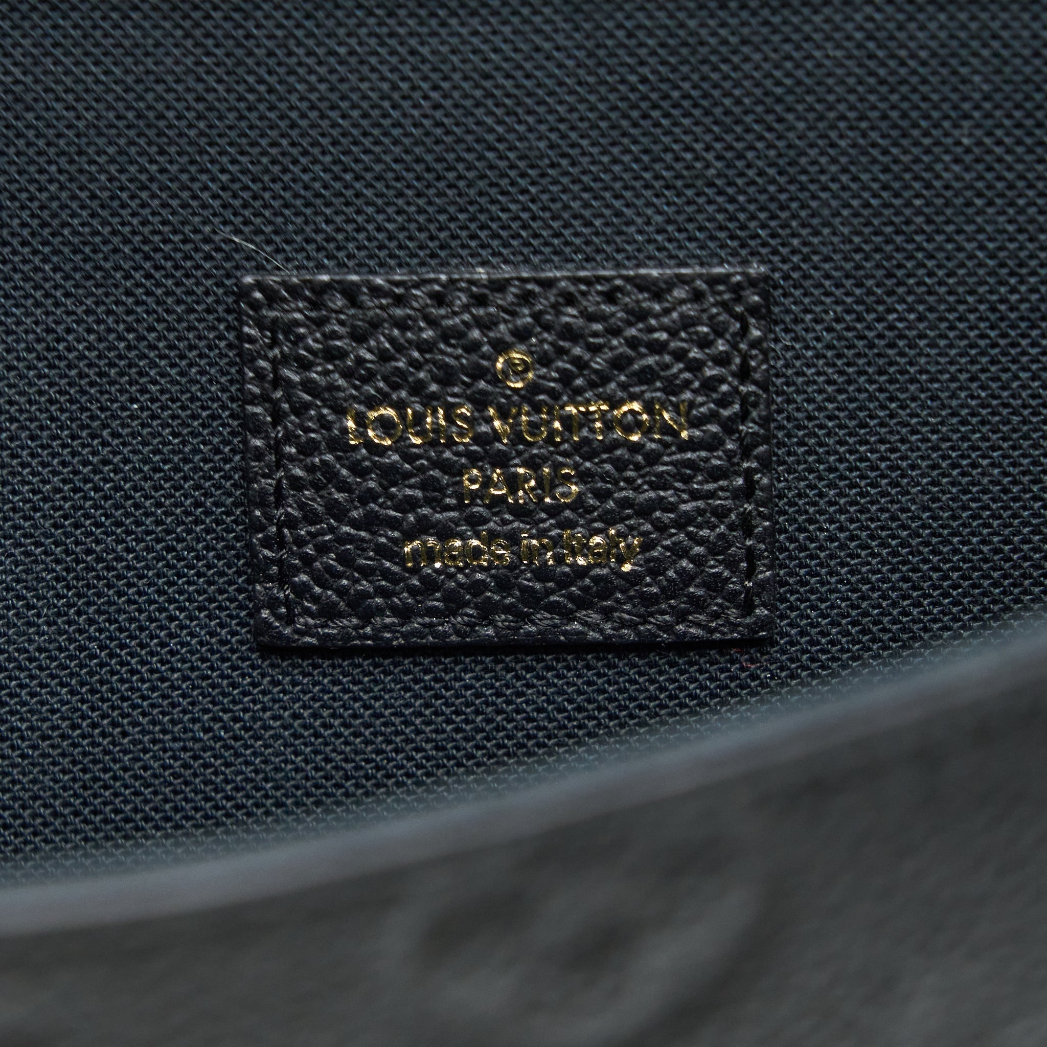 louis-vuitton-felicie-pochette-monogram-empreinte-black-ghw
