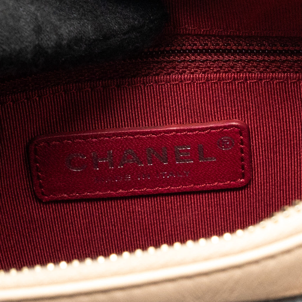 chanel-small-gabrielle-hobo-bag-calfskin-beige-black-multicolour-hardware
