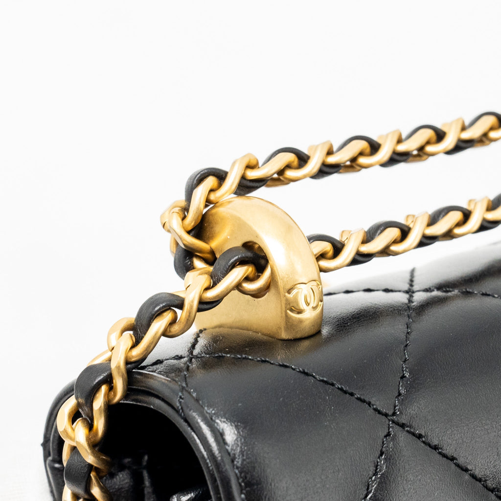 chanel-gold-crush-flap-bag-calfskin-black-ghw-microchip