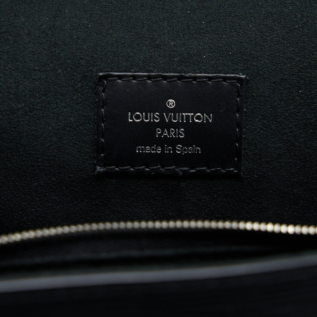 louis-vuitton-cluny-mm-epi-black-shw