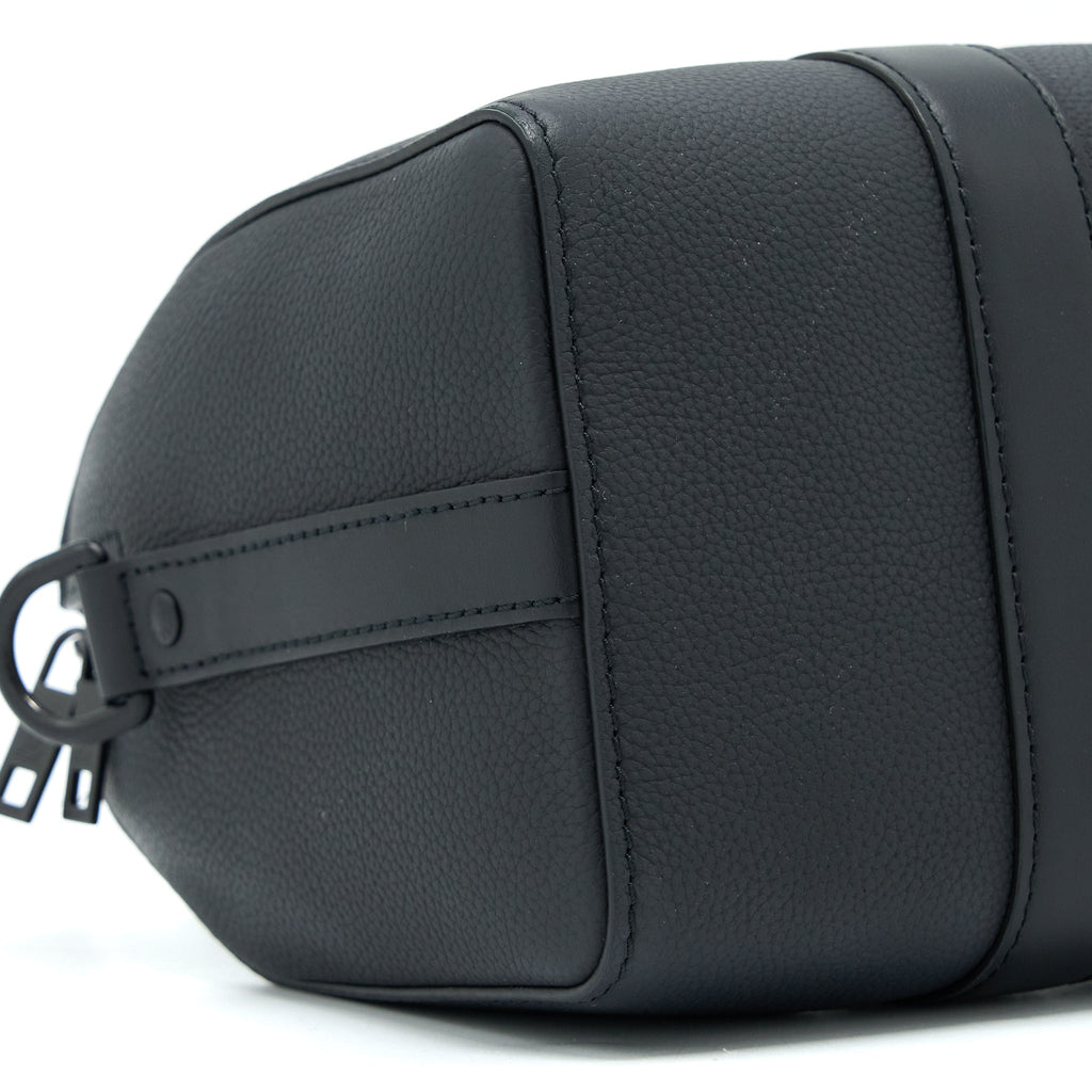 louis-vuitton-city-keepall-grained-calfskin-black-with-black-hardware