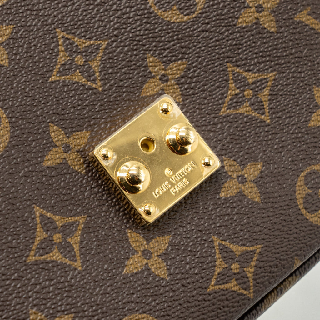 louis-vuitton-pochette-metis-monogram-reverse-canvas-ghw-6