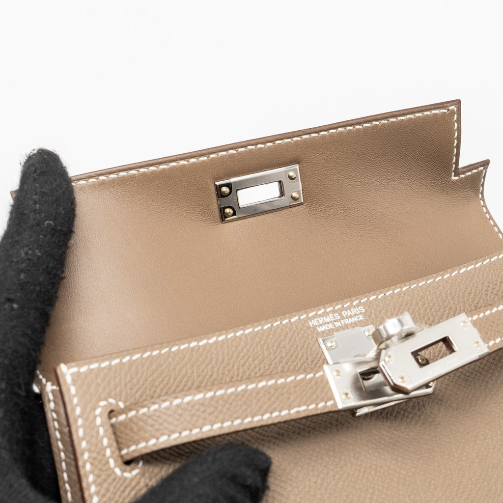 hermes-mini-kelly-ii-epsom-etoupe-shw-stamp-b