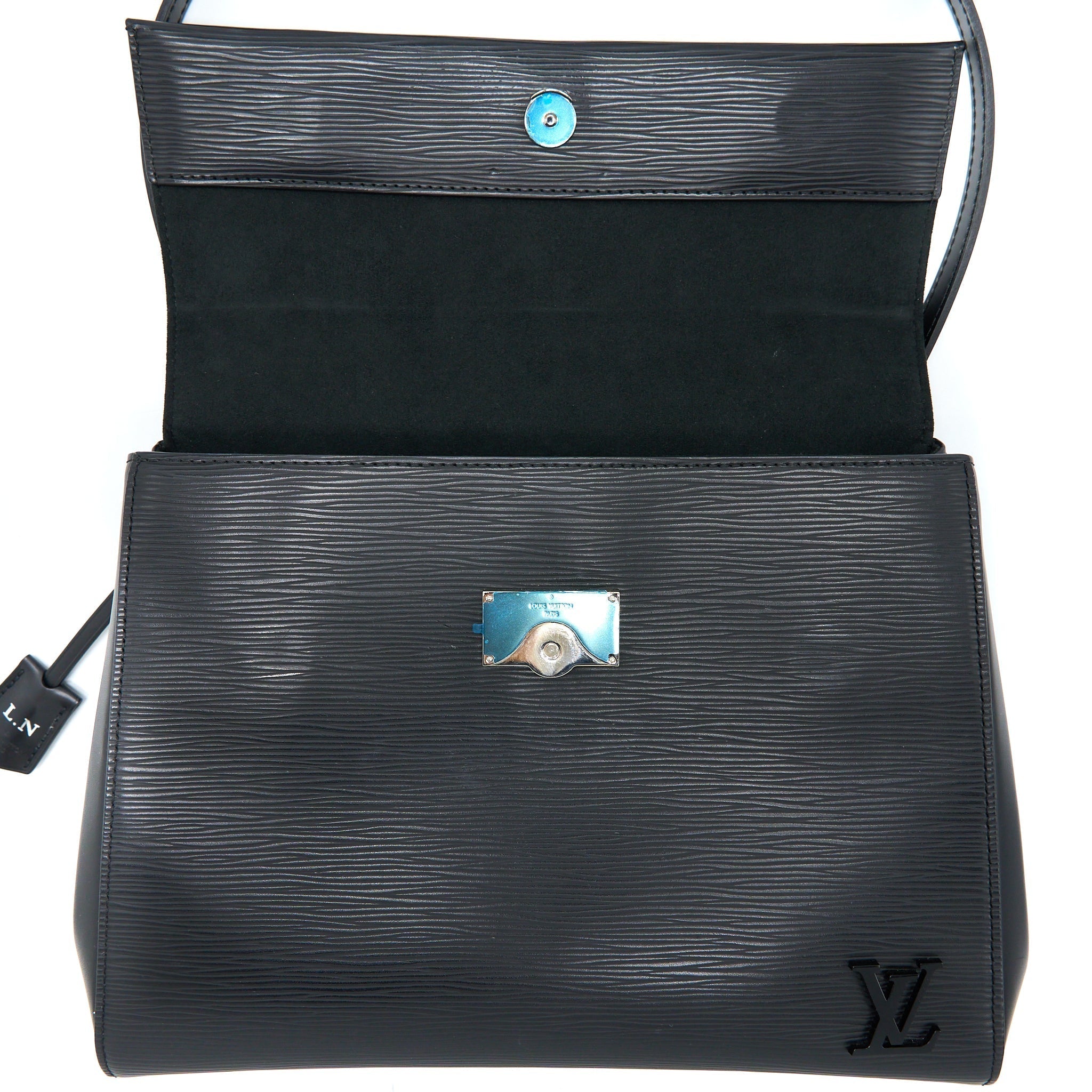 louis-vuitton-cluny-mm-epi-black-shw