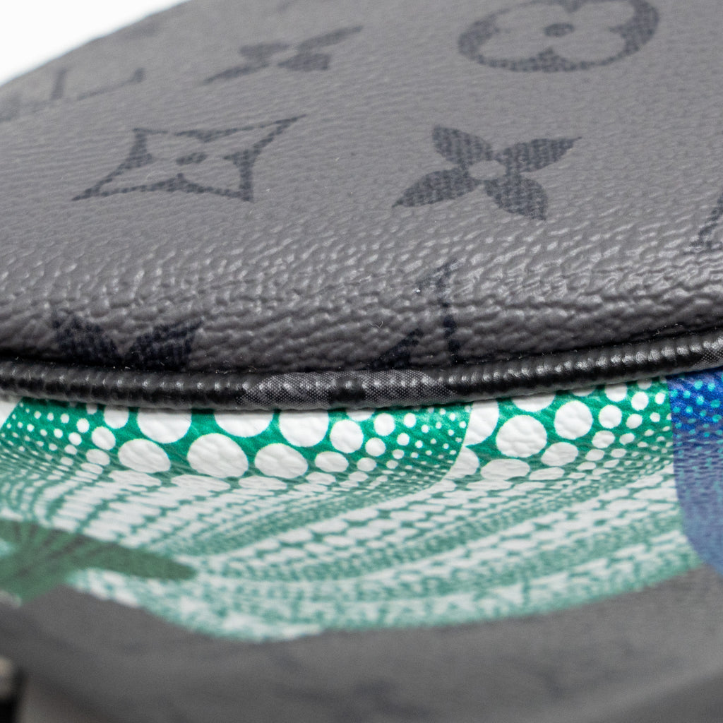 louis-vuitton-x-yayoi-kusama-reverse-monogram-eclipse-maxi-bumbag-canvas-grey-multicolour-dark-silver-hardware-copy