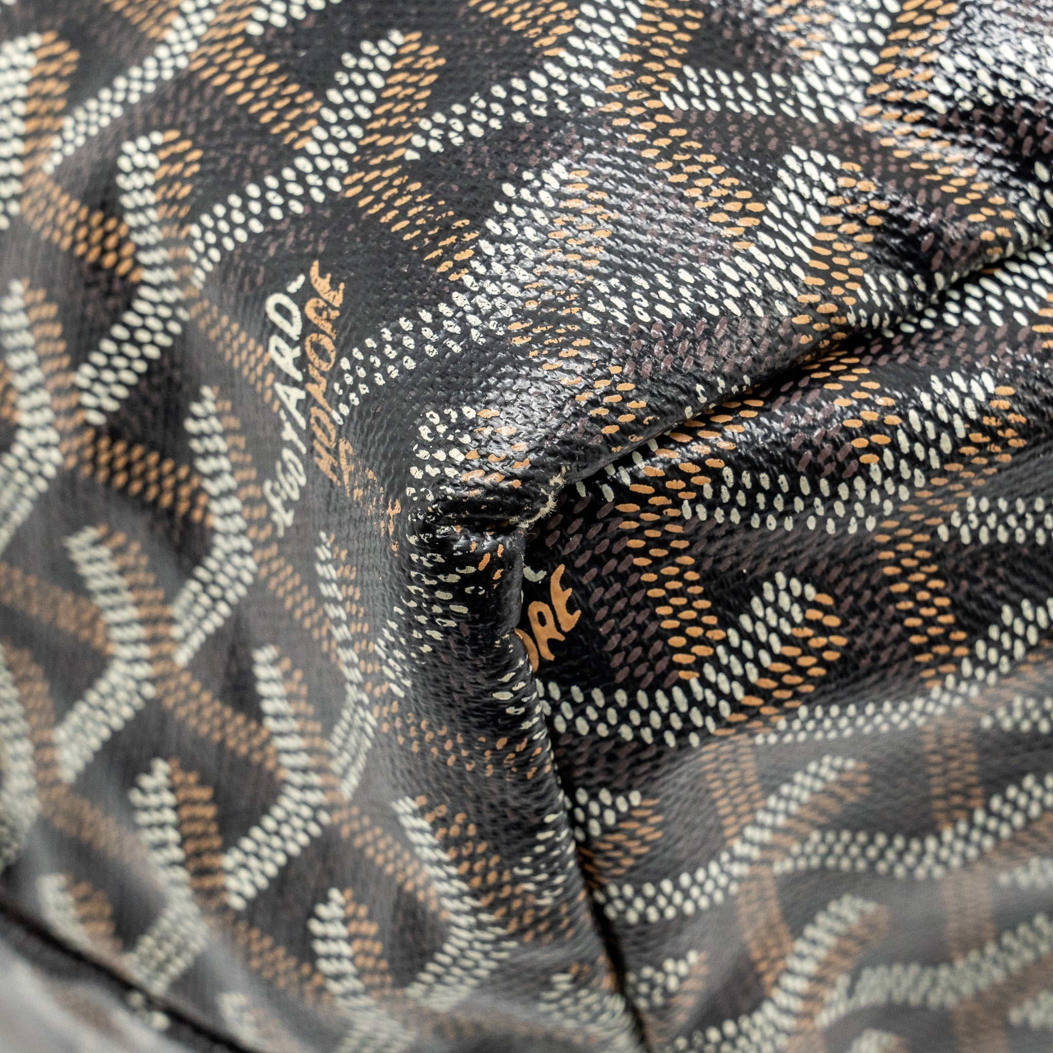 goyard-saint-louis-pm-tote-black