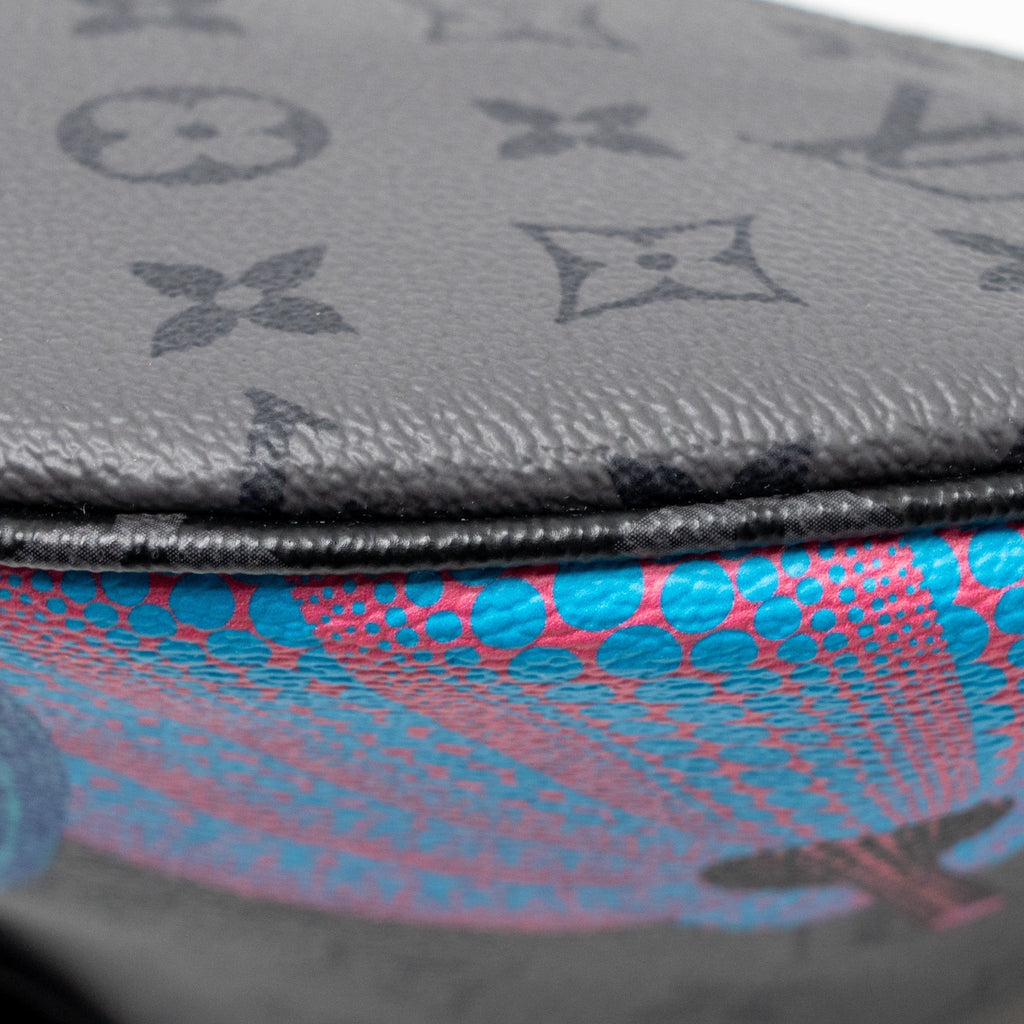 louis-vuitton-x-yayoi-kusama-reverse-monogram-eclipse-maxi-bumbag-canvas-grey-multicolour-dark-silver-hardware-copy