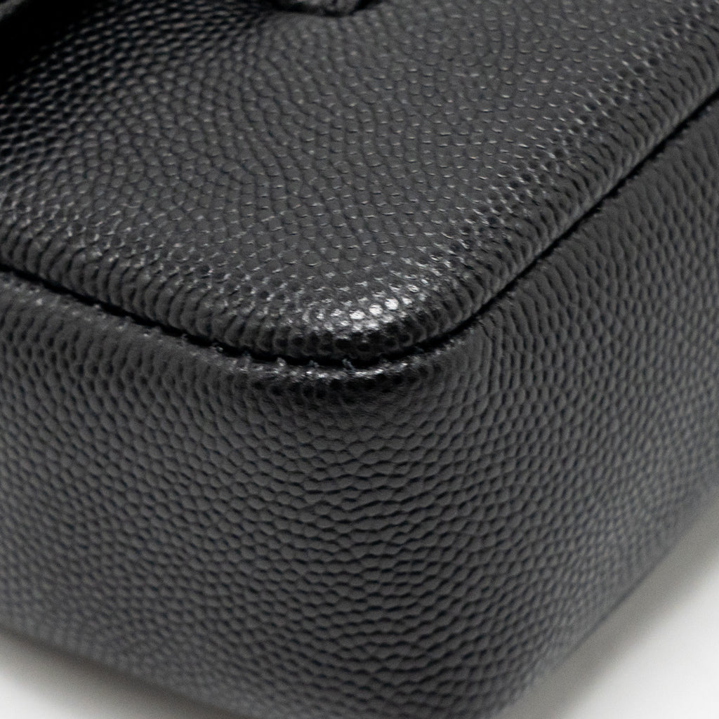 chanel-26p-preppy-coco-clutch-shoulder-bag-caviar-black-ghw-microchip