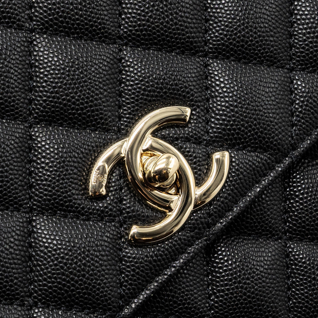 chanel-medium-coco-handle-lizard-embossed-handle-caviar-black-lghw-microchip